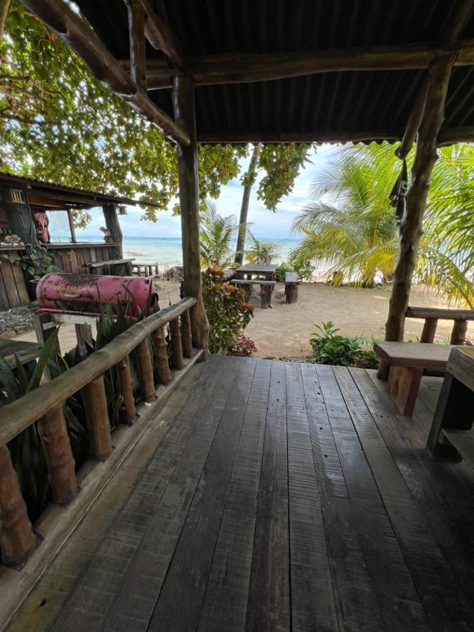Beach House Kampung Genting Exterior foto