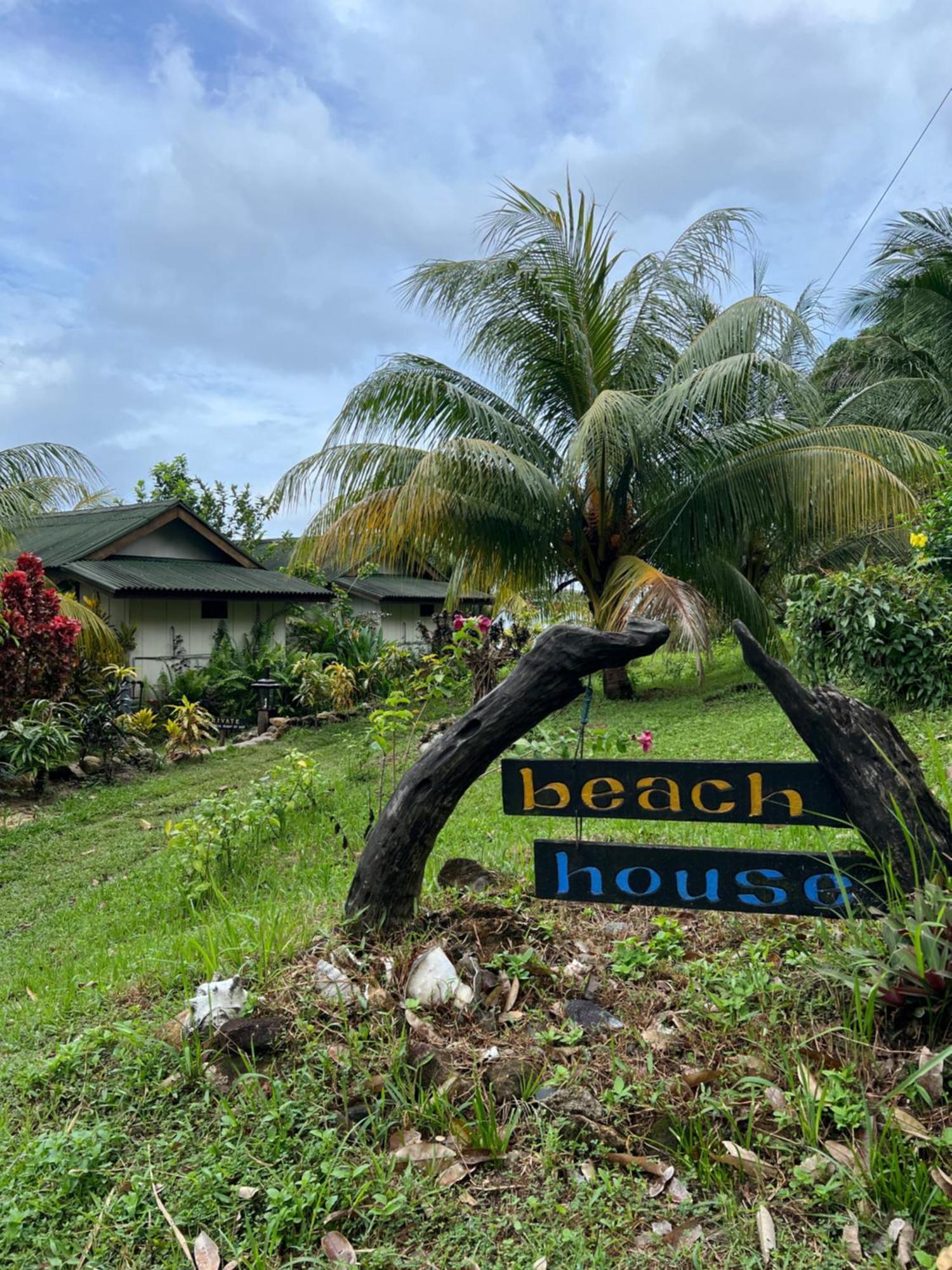 Beach House Kampung Genting Exterior foto