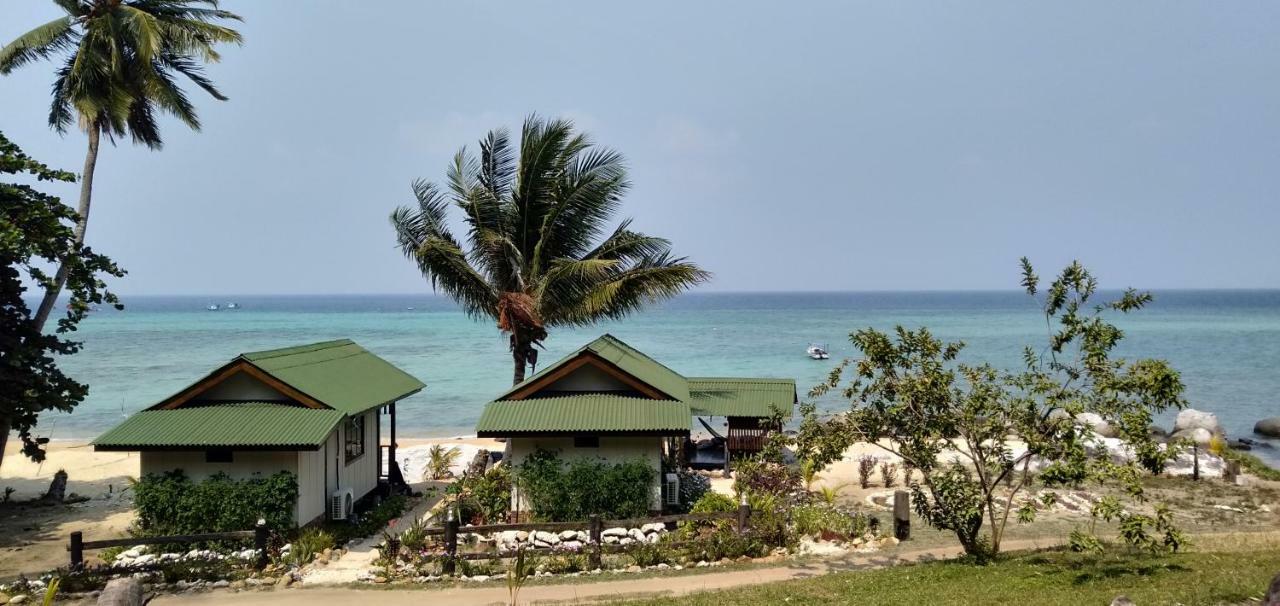 Beach House Kampung Genting Exterior foto